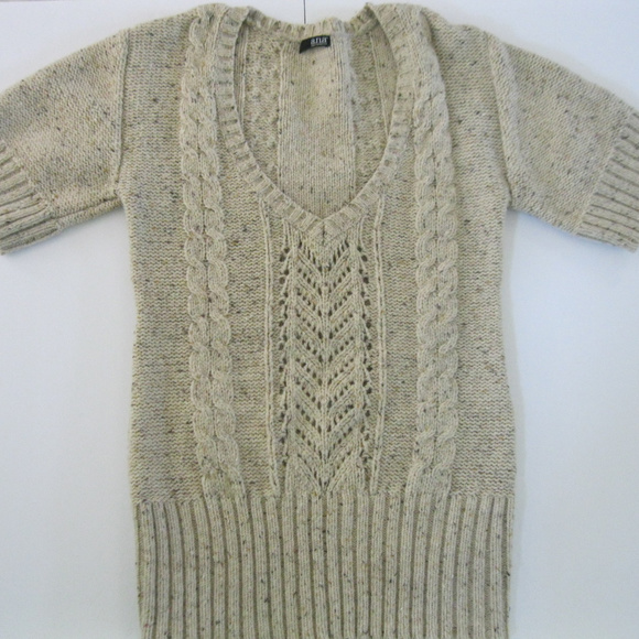 a.n.a Sweaters - a.n.a. Chunky Knit Tan Short Sleeved Sweater